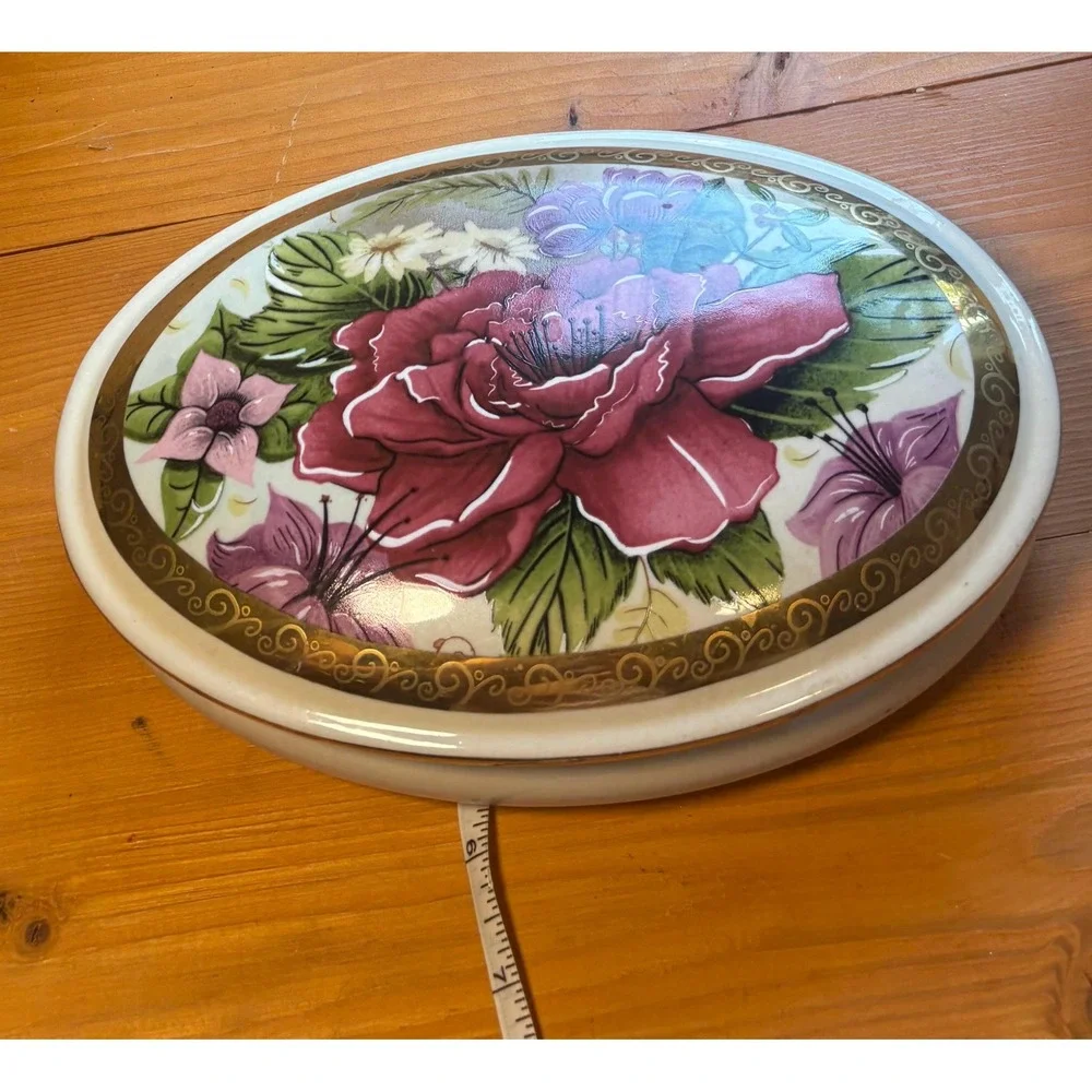 Casual Limited Edition Music Box